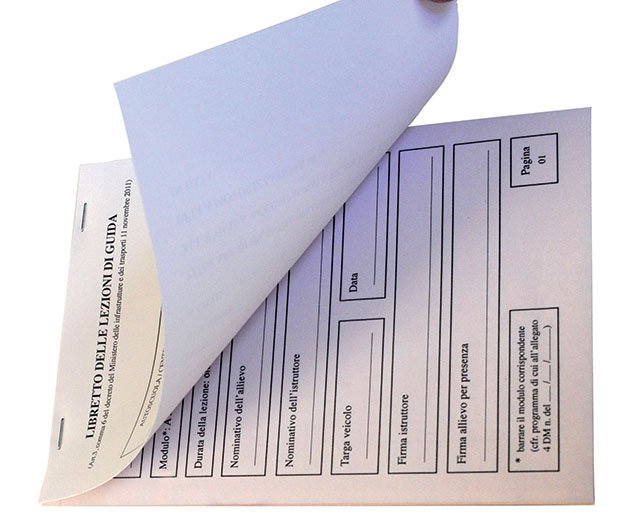 Blocchetto certificazione guide per i corsi di “Guida Accompagnata”.